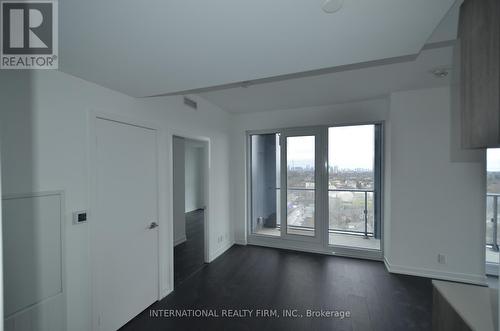 #1705 -2020 Bathurst St, Toronto, ON - Indoor Photo Showing Other Room
