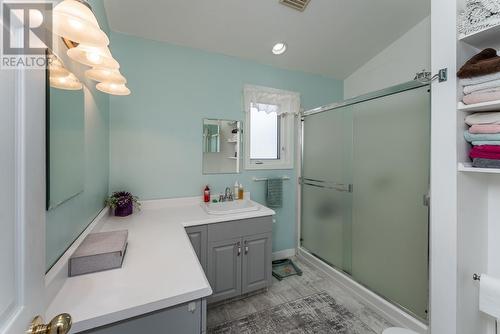 1165 Adams Road, Prince George, BC - Indoor Photo Showing Bathroom