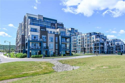 16 Concord Place|Unit #124, Grimsby, ON - Outdoor With Facade