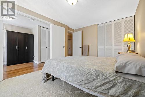 2 - 2050 Brant Street, Burlington, ON - Indoor Photo Showing Bedroom