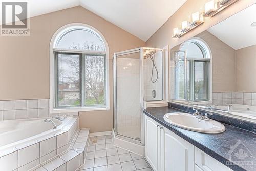 3019 Quail Run Avenue, Ottawa, ON - Indoor Photo Showing Bathroom