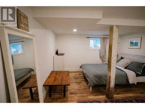 101 Third Street, Street E, Revelstoke, BC - Indoor Photo Showing Bedroom