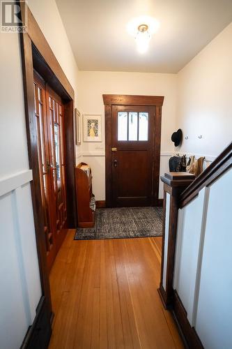 101 Third Street, Street E, Revelstoke, BC - Indoor Photo Showing Other Room