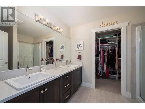 3119 Riesling Way, West Kelowna, BC - Indoor Photo Showing Bathroom