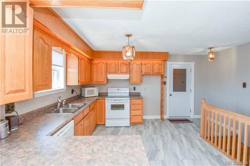 584 Saulnier Ouest Street, Tracadie, NB - Indoor Photo Showing Kitchen With Double Sink
