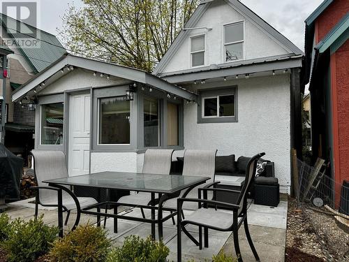 406 Second Street W, Revelstoke, BC - Outdoor