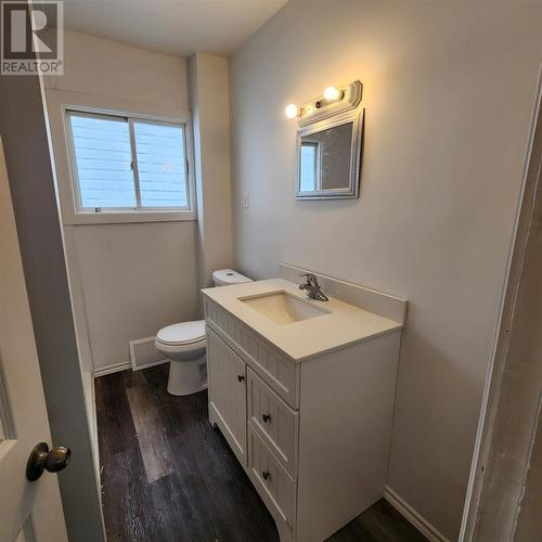 5 Wilcox Ave, Sault Ste Marie, ON - Indoor Photo Showing Bathroom