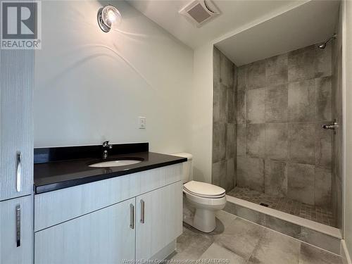 2550 Sandwich West Parkway Unit# 319, Lasalle, ON - Indoor Photo Showing Bathroom