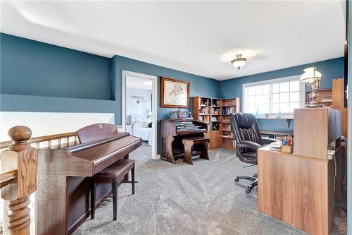 Office in loft. Could be made into  a 4th bedroom, or be a great play area or additional seating area. - 501 Winona Road, Stoney Creek, ON - Indoor Photo Showing Office