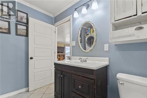 In-law suite Bathroom - 1461 Goshen Road, Renfrew, ON - Indoor Photo Showing Bathroom