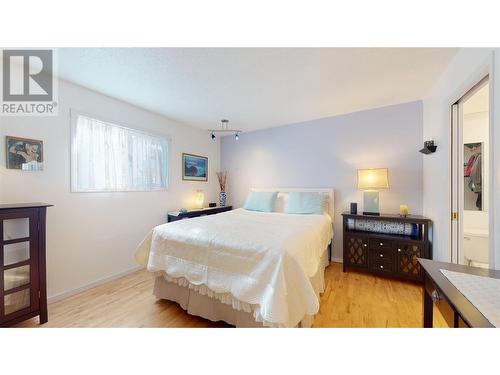 3481 Old Vernon Road Unit# 40, Kelowna, BC - Indoor Photo Showing Bedroom