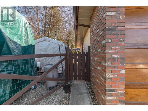 1880 2 Avenue Se, Salmon Arm, BC -  Photo Showing Other Room