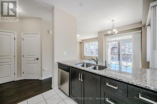 1 Cheps Lane, Hamilton, ON - Indoor Photo Showing Kitchen With Double Sink With Upgraded Kitchen