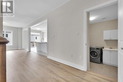 78 Attwater Drive, Cambridge, ON - Indoor Photo Showing Laundry Room