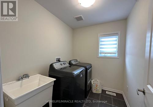 65 Tilbury Street, Woolwich, ON - Indoor Photo Showing Laundry Room