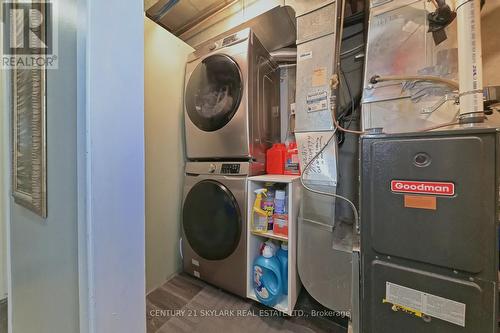 65 Roman Crescent, Brantford, ON - Indoor Photo Showing Laundry Room