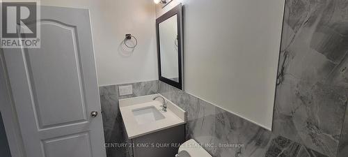 Bsmt - 40 Mcfarland Drive, Belleville, ON - Indoor Photo Showing Bathroom