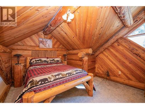 159 Horner Road, Lumby, BC - Indoor Photo Showing Bedroom