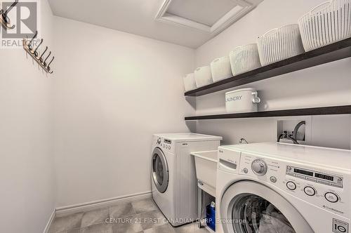 821 Silverfox Cres, London, ON - Indoor Photo Showing Laundry Room