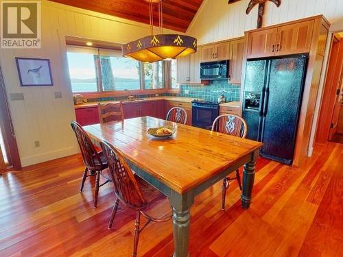 Site 3-14000 Sarah Point Rd, Remote Areas, BC - Indoor Photo Showing Dining Room