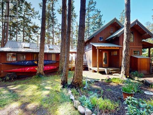 1147 Sunset Trail, Savary Island, BC - Outdoor With Deck Patio Veranda