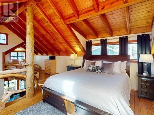 1147 Sunset Trail, Savary Island, BC - Indoor Photo Showing Bedroom