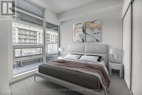 326 - 621 Sheppard Avenue E, Toronto, ON - Indoor Photo Showing Bedroom