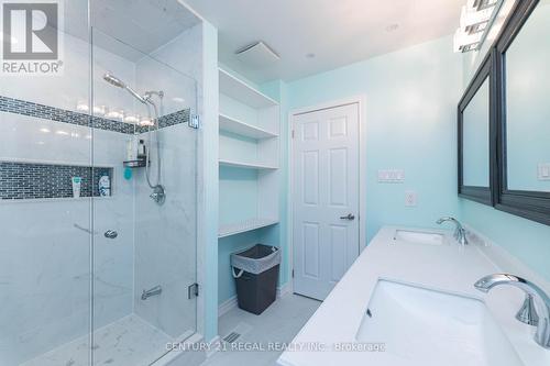 5 Whiterose Lane, Whitchurch-Stouffville, ON - Indoor Photo Showing Bathroom