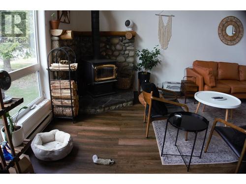 4584 Purcell Drive, Fairmont Hot Springs, BC - Indoor Photo Showing Living Room With Fireplace