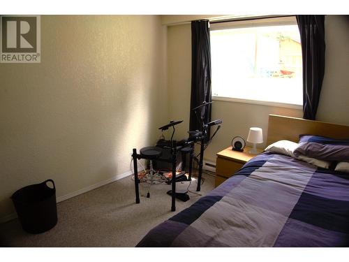 4584 Purcell Drive, Fairmont Hot Springs, BC - Indoor Photo Showing Bedroom