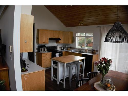 4584 Purcell Drive, Fairmont Hot Springs, BC - Indoor Photo Showing Kitchen With Double Sink