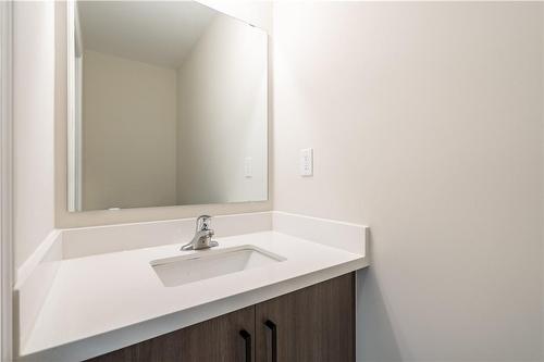 40 Zinfandel Drive|Unit #57, Stoney Creek, ON - Indoor Photo Showing Bathroom
