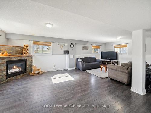 6268 Highway 89, Essa, ON - Indoor Photo Showing Living Room With Fireplace