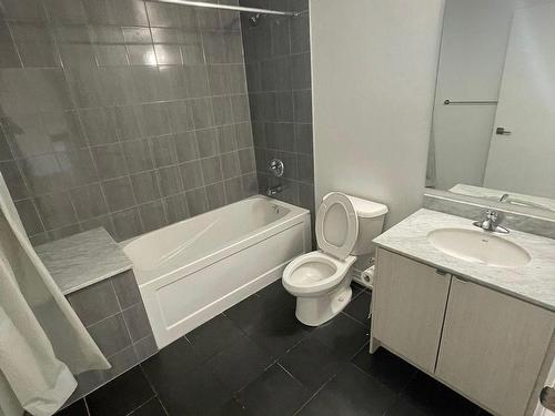 504-408 Browns Line, Toronto, ON - Indoor Photo Showing Bathroom
