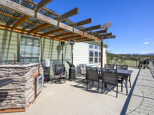 2045/2052 Barnhartvale Road, Kamloops, BC - Outdoor