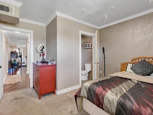 2045/2052 Barnhartvale Road, Kamloops, BC - Indoor Photo Showing Bedroom