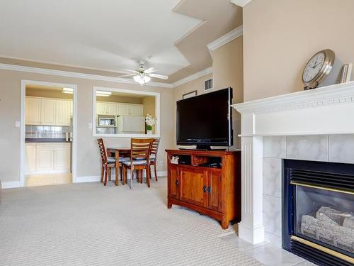 312-3220 Centennial Drive, Out Of District, BC - Indoor Photo Showing Other Room With Fireplace