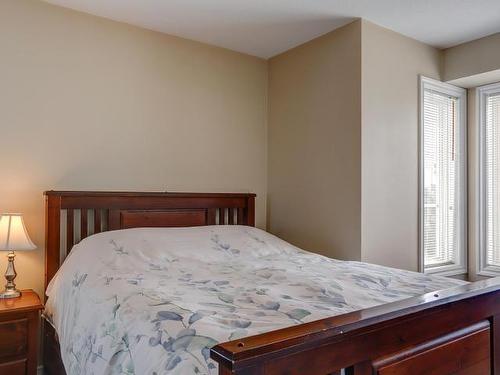 312-3220 Centennial Drive, Out Of District, BC - Indoor Photo Showing Bedroom