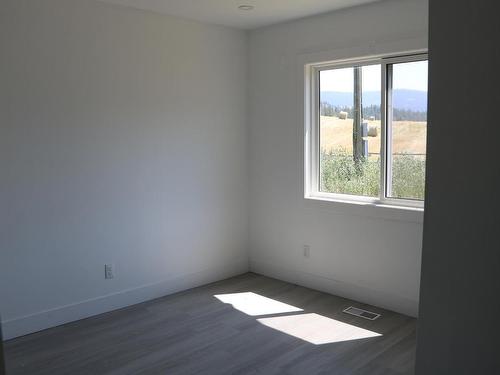 2448 Barnhartvale Road, Kamloops, BC - Indoor Photo Showing Other Room