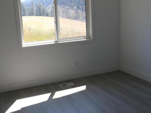 2448 Barnhartvale Road, Kamloops, BC - Indoor Photo Showing Other Room