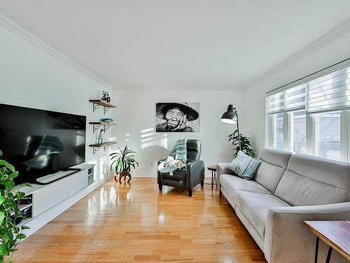 Boudoir - 2 Rue Des Liards, Blainville, QC - Indoor Photo Showing Living Room