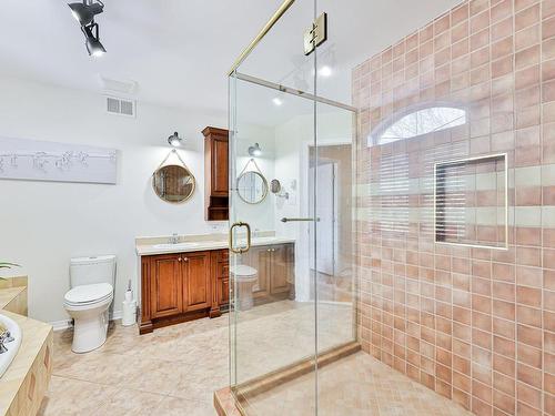 Salle de bains attenante Ã  la CCP - 2 Rue Des Liards, Blainville, QC - Indoor Photo Showing Bathroom