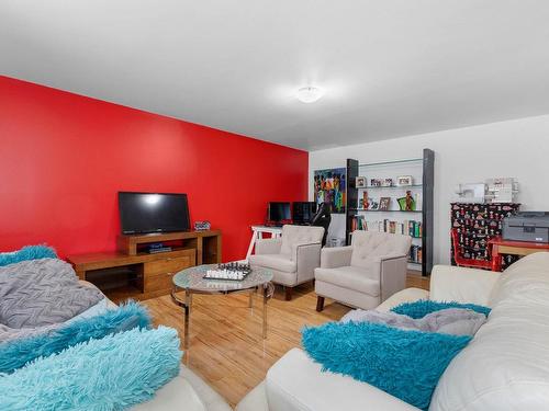 Family room - 7395 Rue Lachance, Laval (Duvernay), QC - Indoor