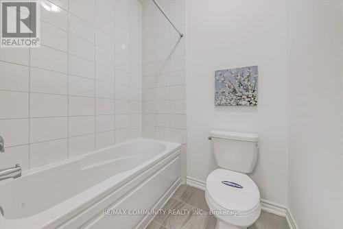 1444 Mourning Dove Lane, Pickering, ON - Indoor Photo Showing Bathroom