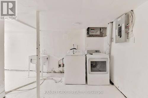 93 Mcmillan Dr, Oshawa, ON -  Photo Showing Laundry Room
