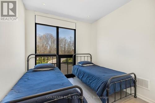 3547 Riva Ave, Innisfil, ON - Indoor Photo Showing Bedroom