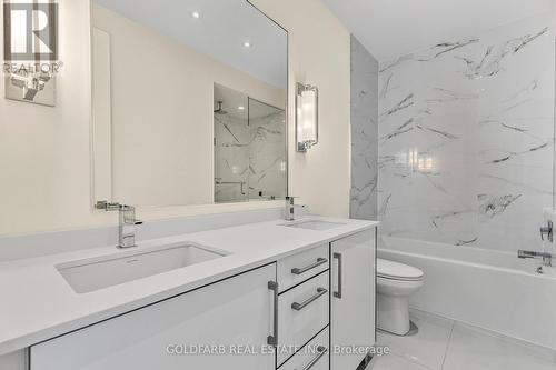 3547 Riva Avenue, Innisfil, ON - Indoor Photo Showing Bathroom