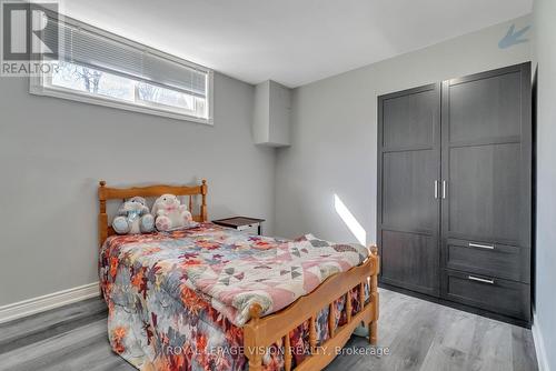 18 Archibald Rd, King, ON - Indoor Photo Showing Bedroom