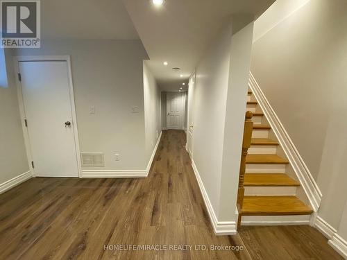5444 Longford Dr, Mississauga, ON - Indoor Photo Showing Other Room