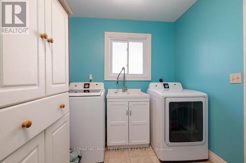 820 Cataraqui Woods Drive, Kingston, ON - Indoor Photo Showing Laundry Room